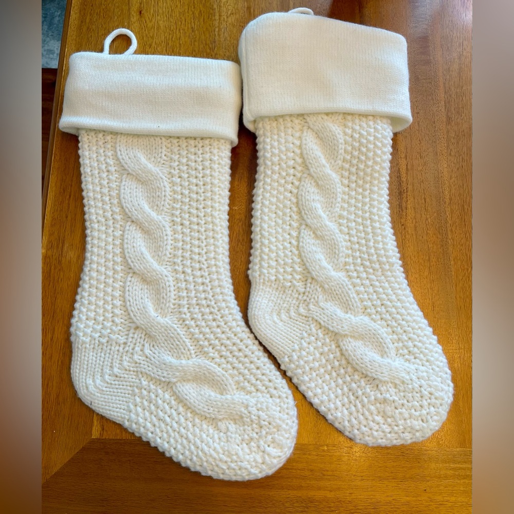 Brand New Gigi Seasons Chunky Cable Knit Stockings - Set of 2